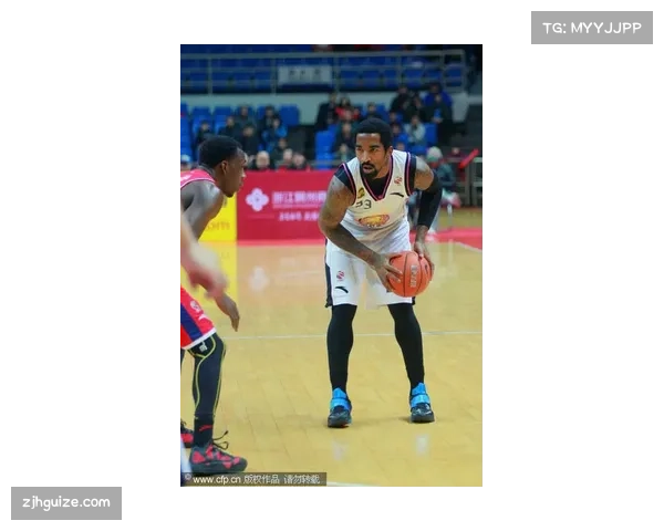 东莞新彤盛大胜浙江稠州银行 卡多佐21+13内线优势明显